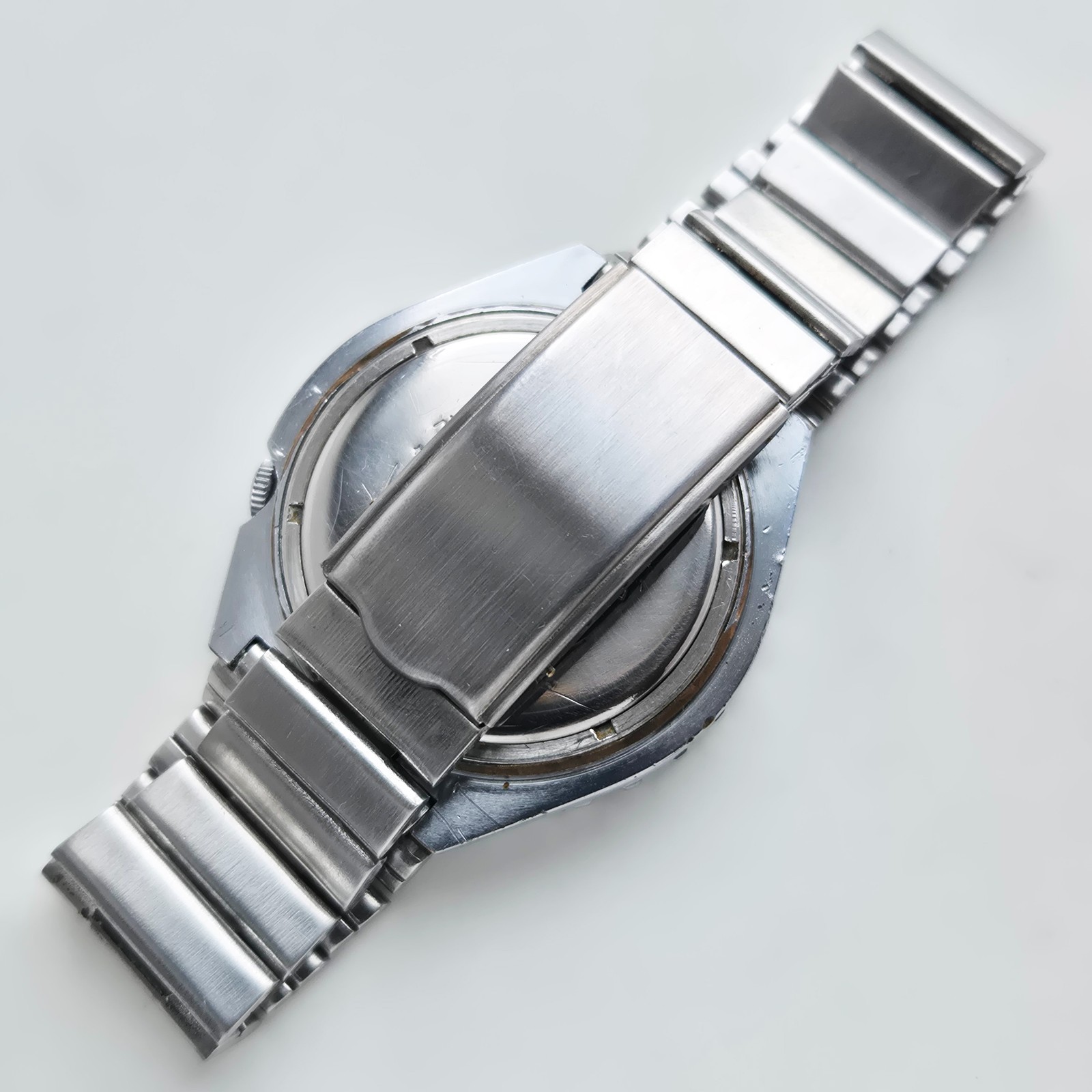 💥 SLAVA 3056A Original Vintage Soviet Men’s Quartz Wrist Watch 1980s Waterproof