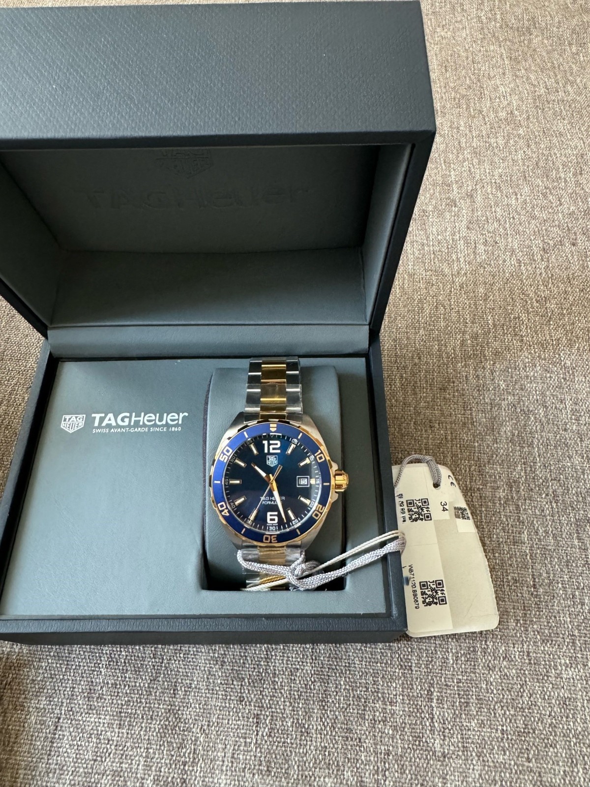 TAG Heuer Formula 1 Date Men’s Unisex Watch 41 mm, Steel WAZ1120.BB0879