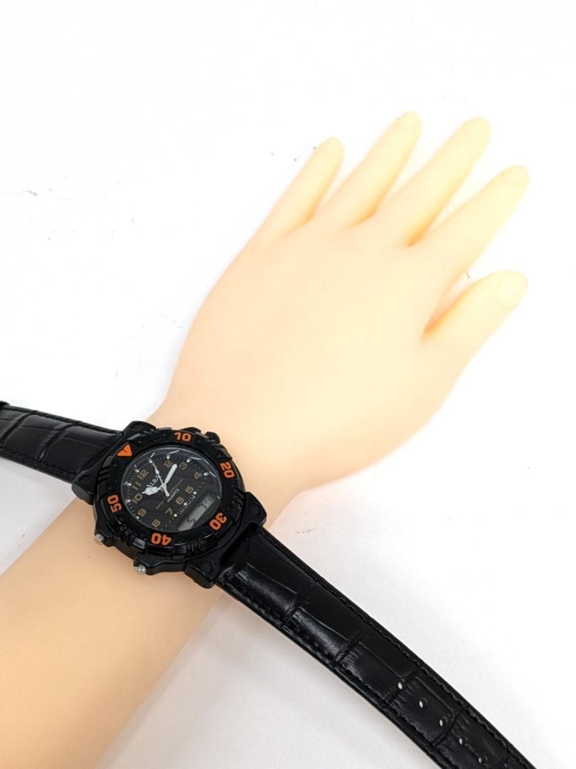 Working New Battery SEIKO ALBA Quartz Wristwatch Ana Digi 10 Atmospheres Water R