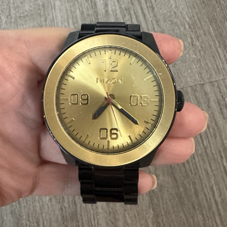 Nixon The Corporal Take Charge Quartz 48mm Black SS Gold Dial 100m