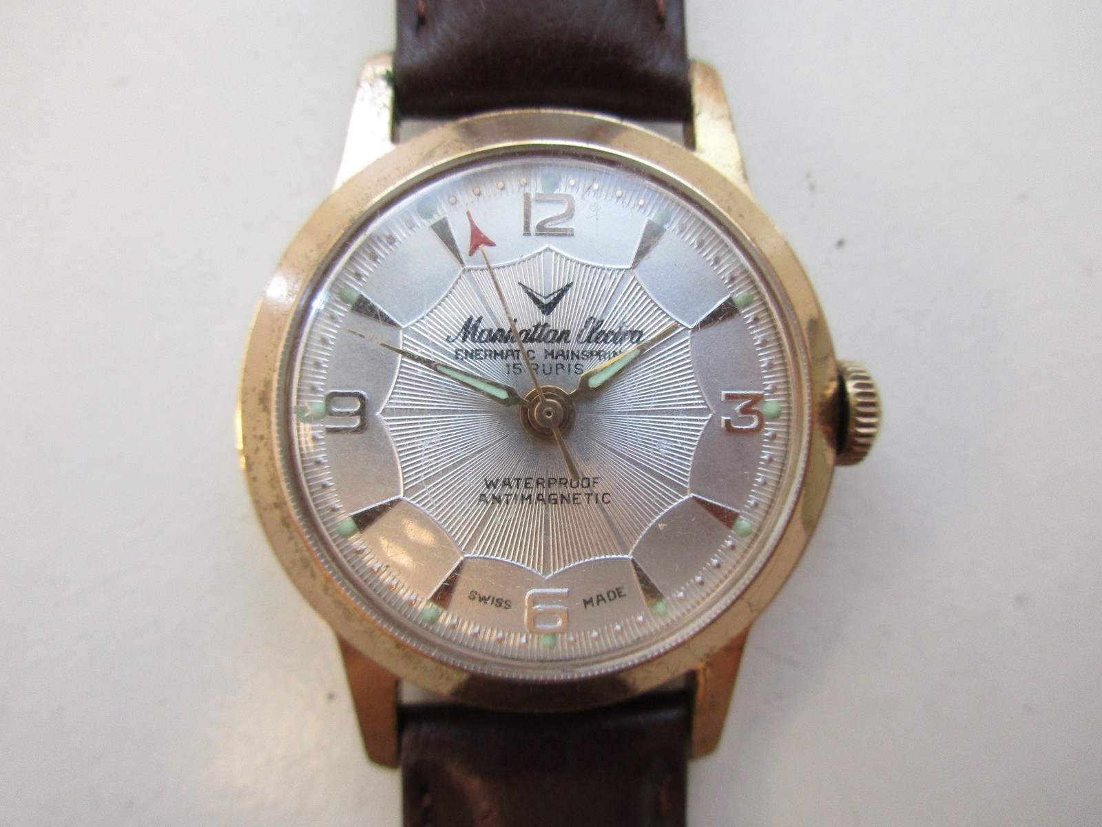 Manhattan Electra Swiss vintage 1960’s watch – manual wind – running