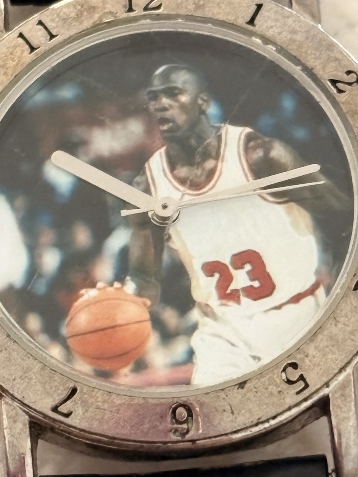 Vintage 90s Wilson Michael Jordan Watch Men Silver Tone 23 Leather Band Bulls