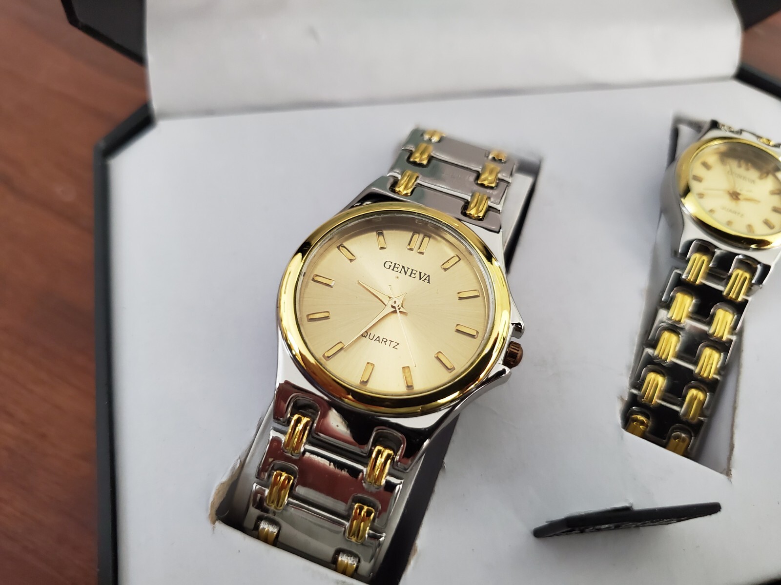Geneva Quartz His and Her Matching Watch Set