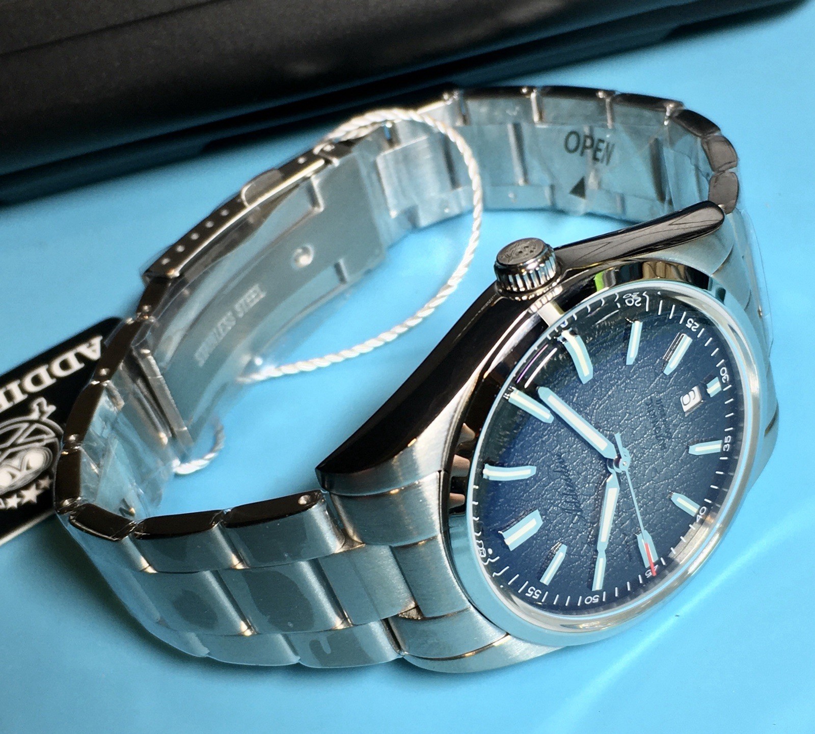 ADDIESDIVE GREY FUME CRACKED ENAMEL DIAL WATCH 39MM SPORT SWISS BGW9 K1 CRYSTAL