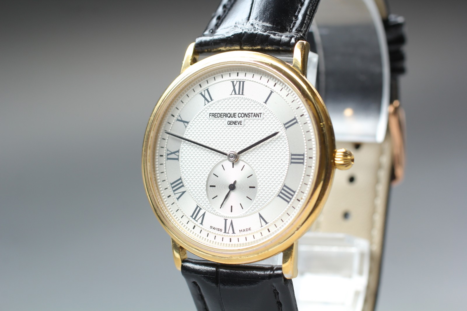 [Near MINT+] FREDERIQUE CONSTANT FC235/X3S5/3S6 Small Second 34mm Qz Men’s Watch