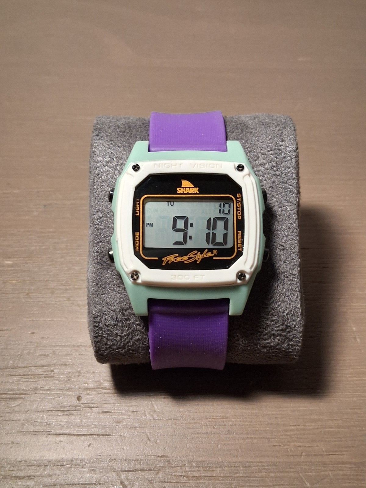 Shark Freestyle Digital Quartz Watch With Rubber Strap