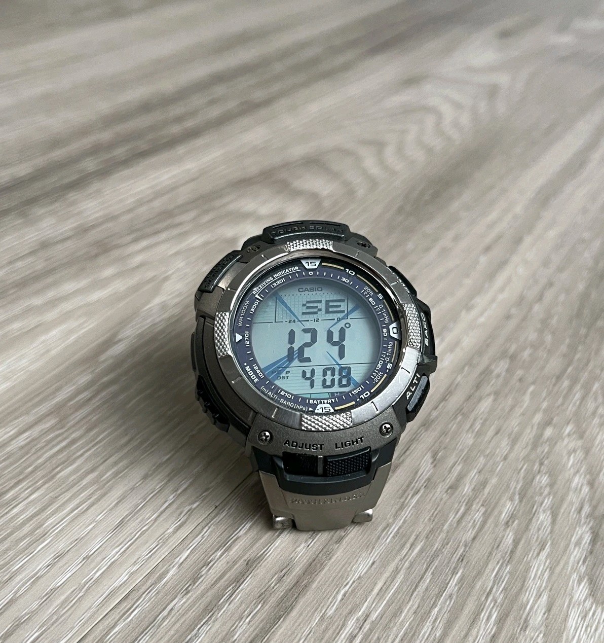 Casio Pathfinder PAW-1100T Multifunction Solar altimeter barometer compass etc.