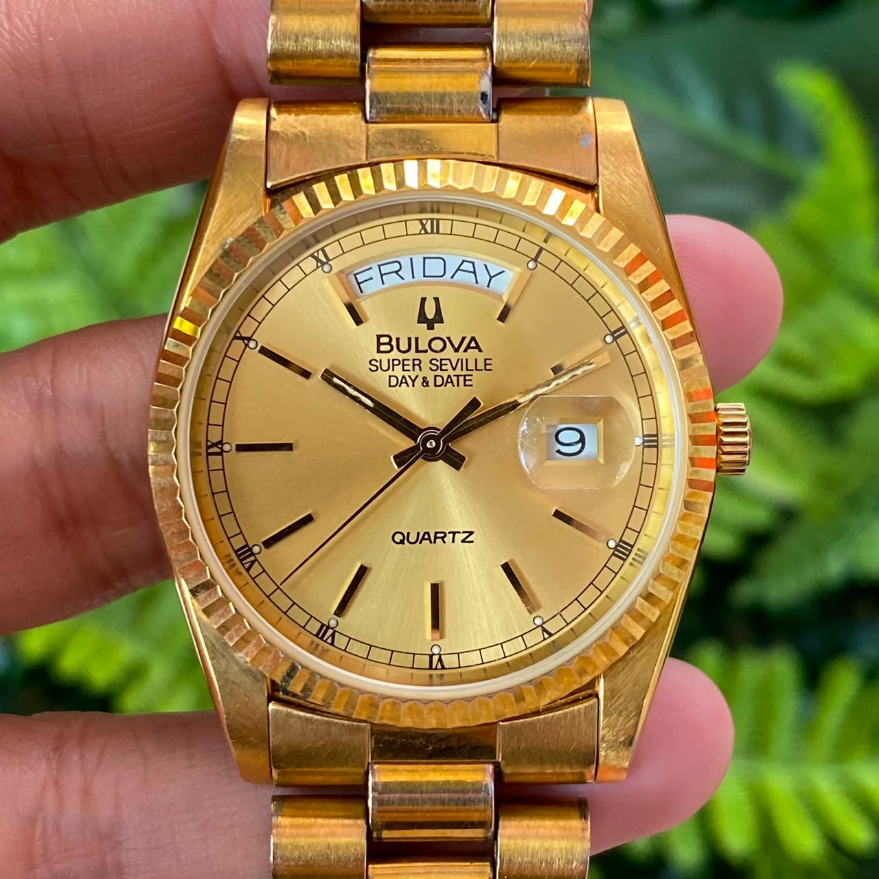 Rare Bulova President Super Seville Day Date Quartz Gold Tone Vintage Watch Men