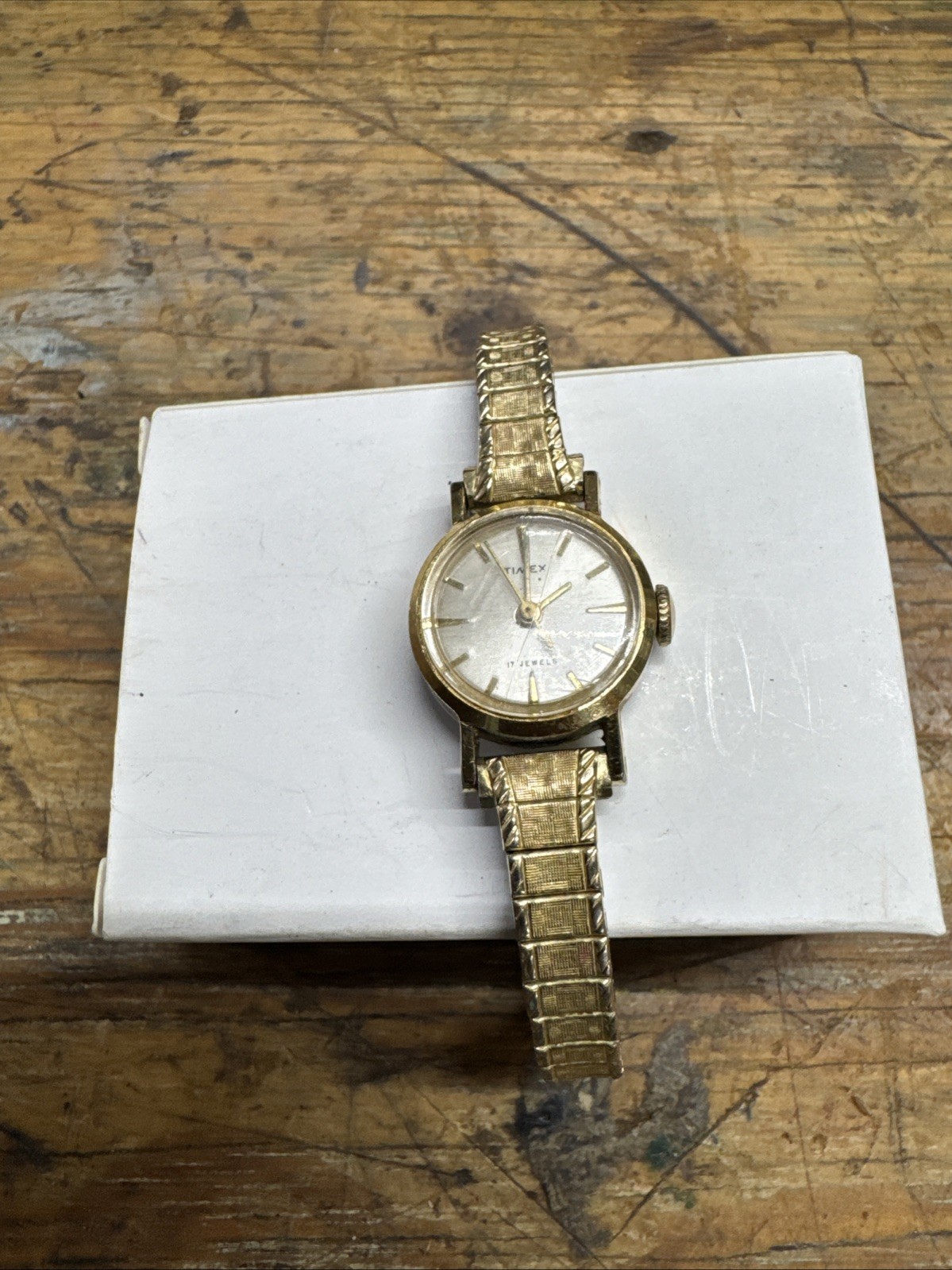 Timex 17 Jewel Women’s Watch 17.5mm Gold Tone Winding Speidel Band Working
