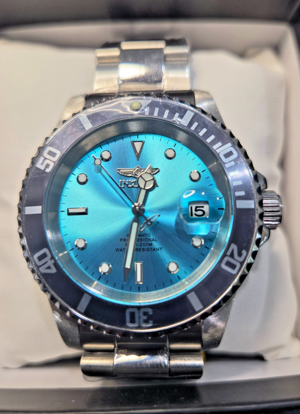 Invicta Pro Diver Automatic Men’s Watch – 40mm, Steel (69747)