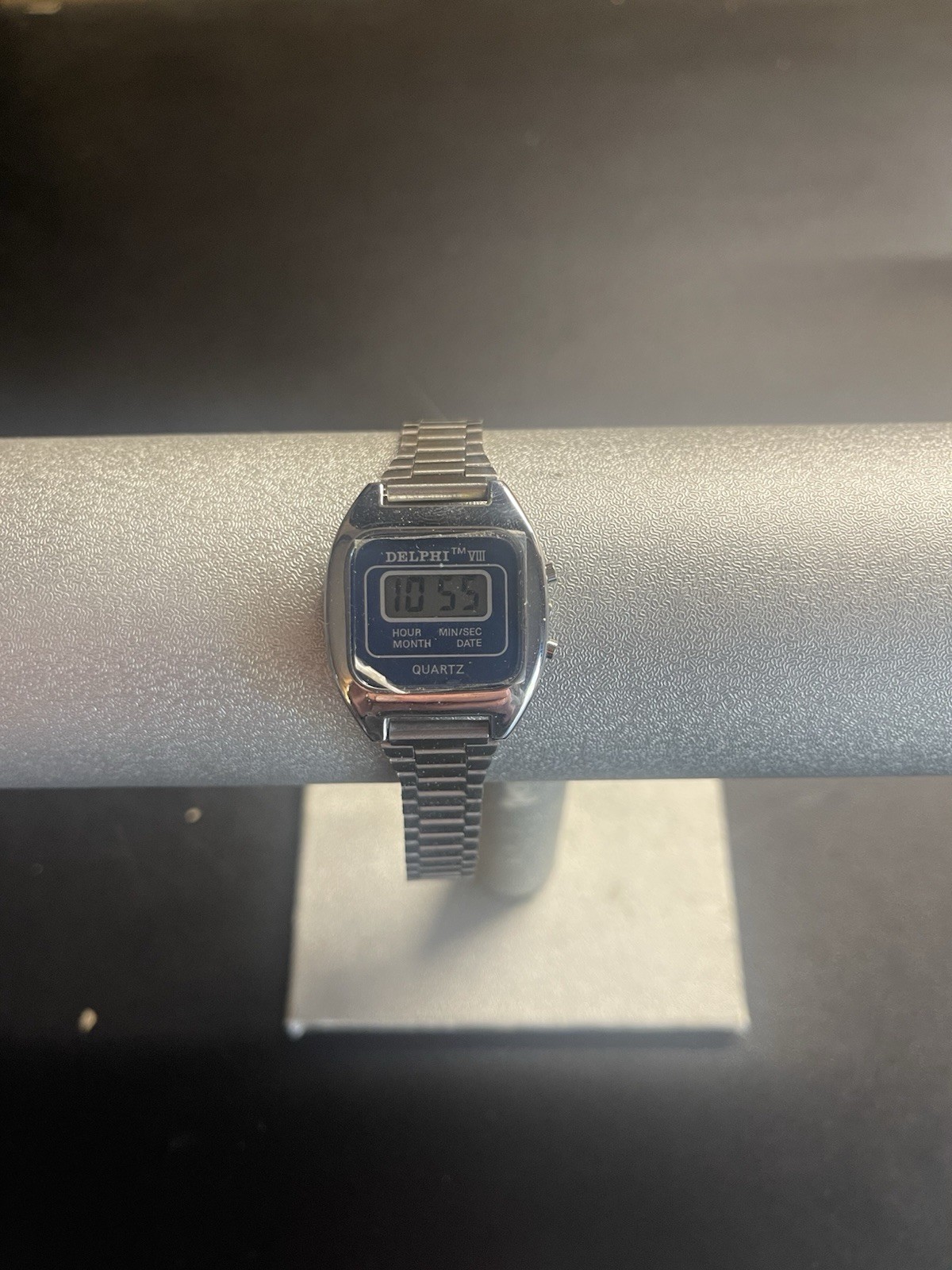 Vintage Retro Delphi Digital Quartz Watch w/Stainless Steel Band (A1)