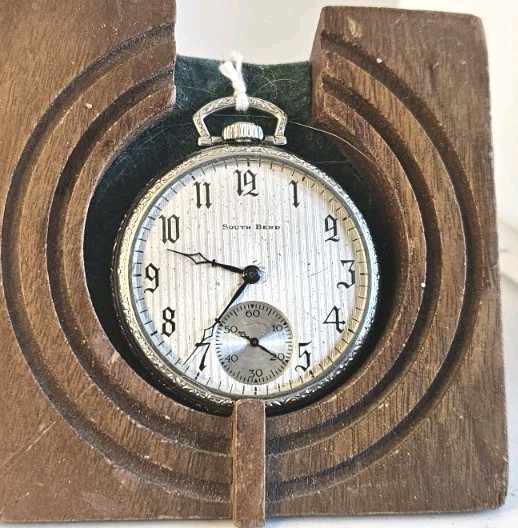 Vintage South Bend Studebaker 21 Jewel Pocket Watch Running Scepter Case 8 Adj..
