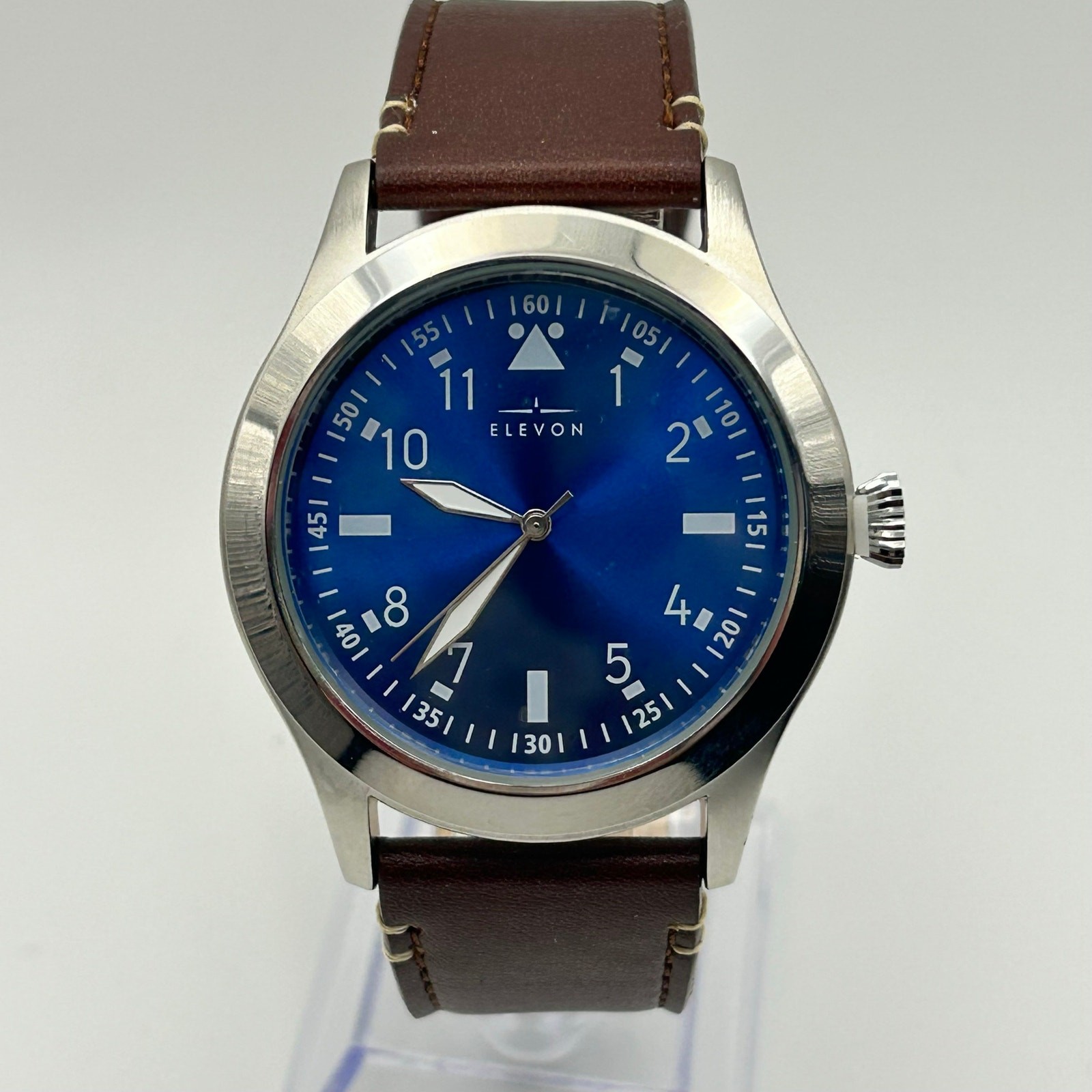 Elevon Silver-tone Case Blue Dial Brown Leather Men’s Watch Working New Battery