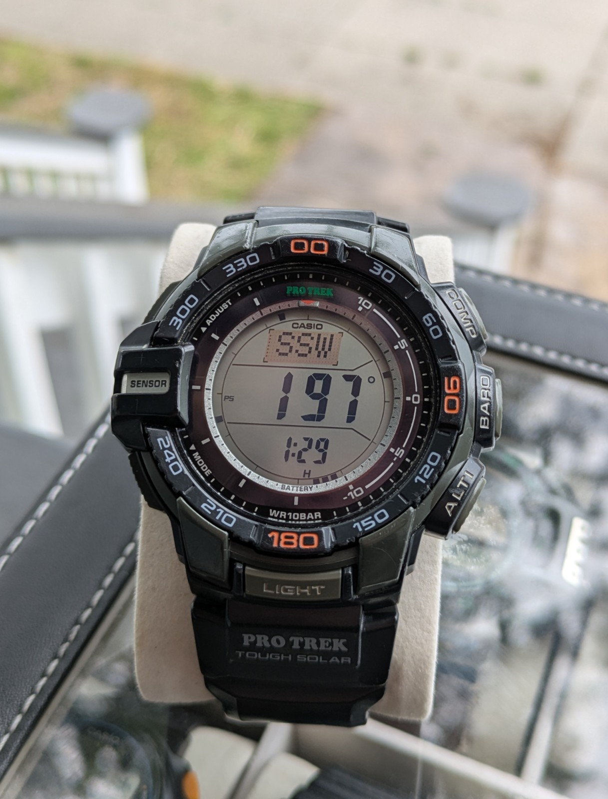 CASIO ProTrek PRG-270 Hiking Watch stylish Mens Durable Outdoor Compass