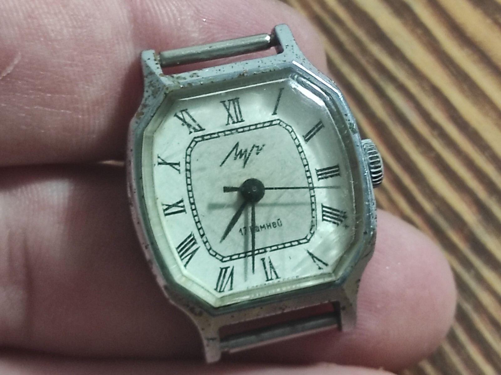 women’s Soviet watch Vintage Luch mechanical antique USSR
