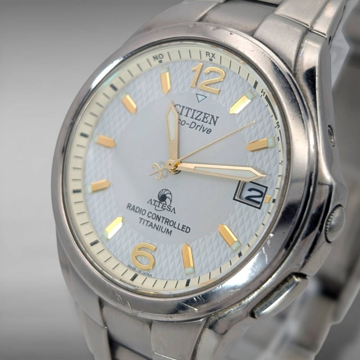 Citizen Attesa H410-T003788 Eco-Drive Radio Date White Dial Titanium Watch Japan