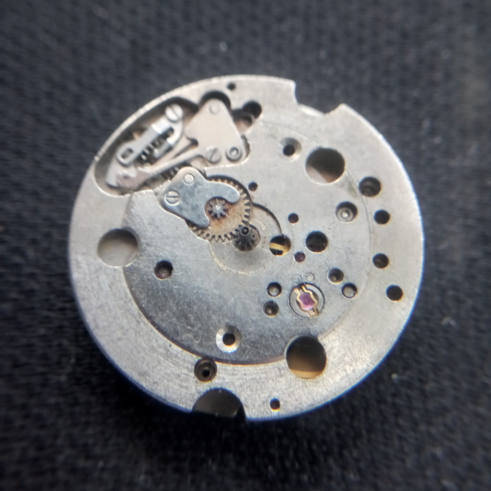 Vintage Rare Shanghai STS 19 zuan movement running made in china