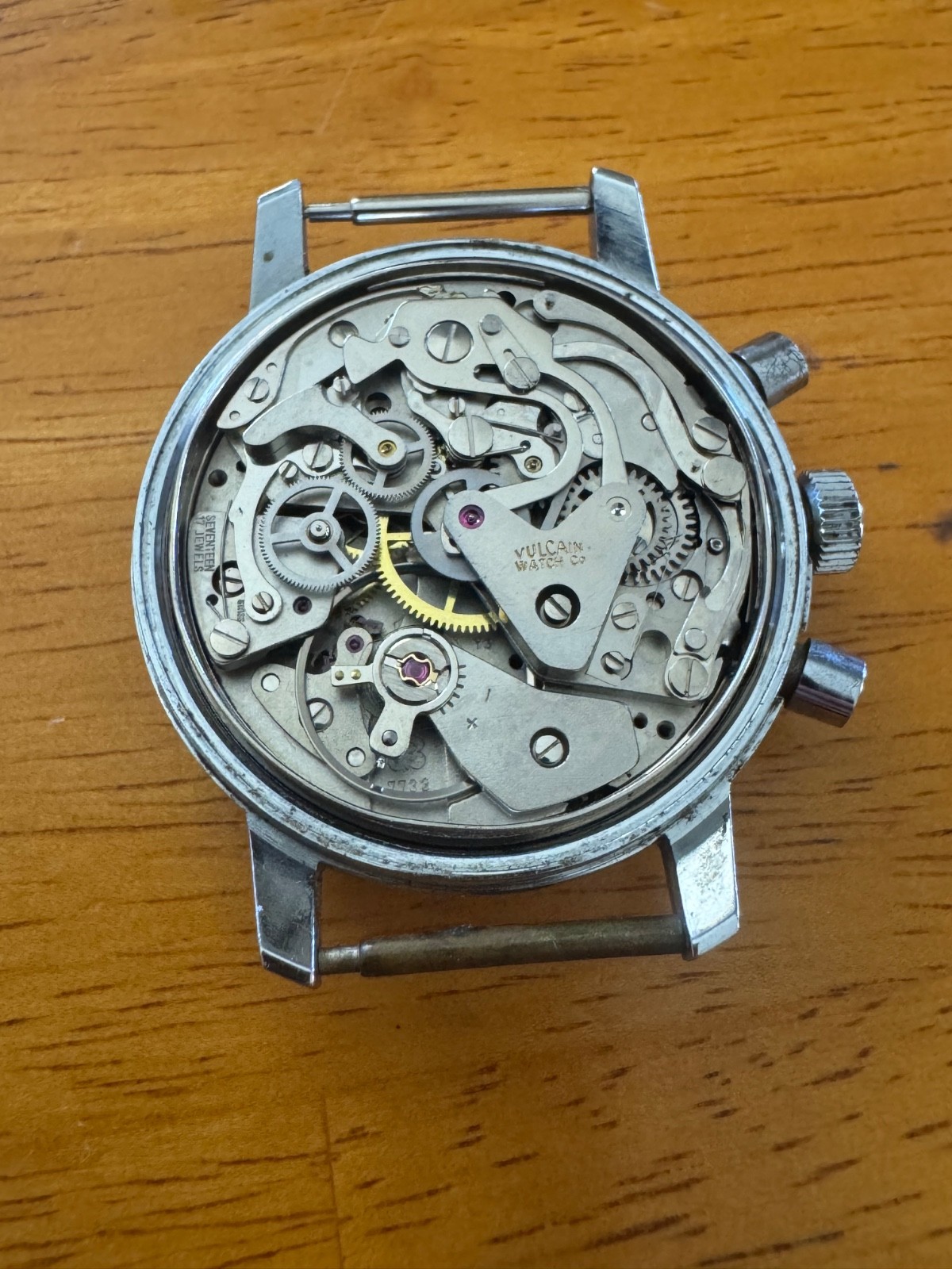 VINTAGE VULCAIN “BLUE PANDA” 1376 CHRONOGRAPH – VALJOUX 7733 -BLUE DIAL -REPAIR