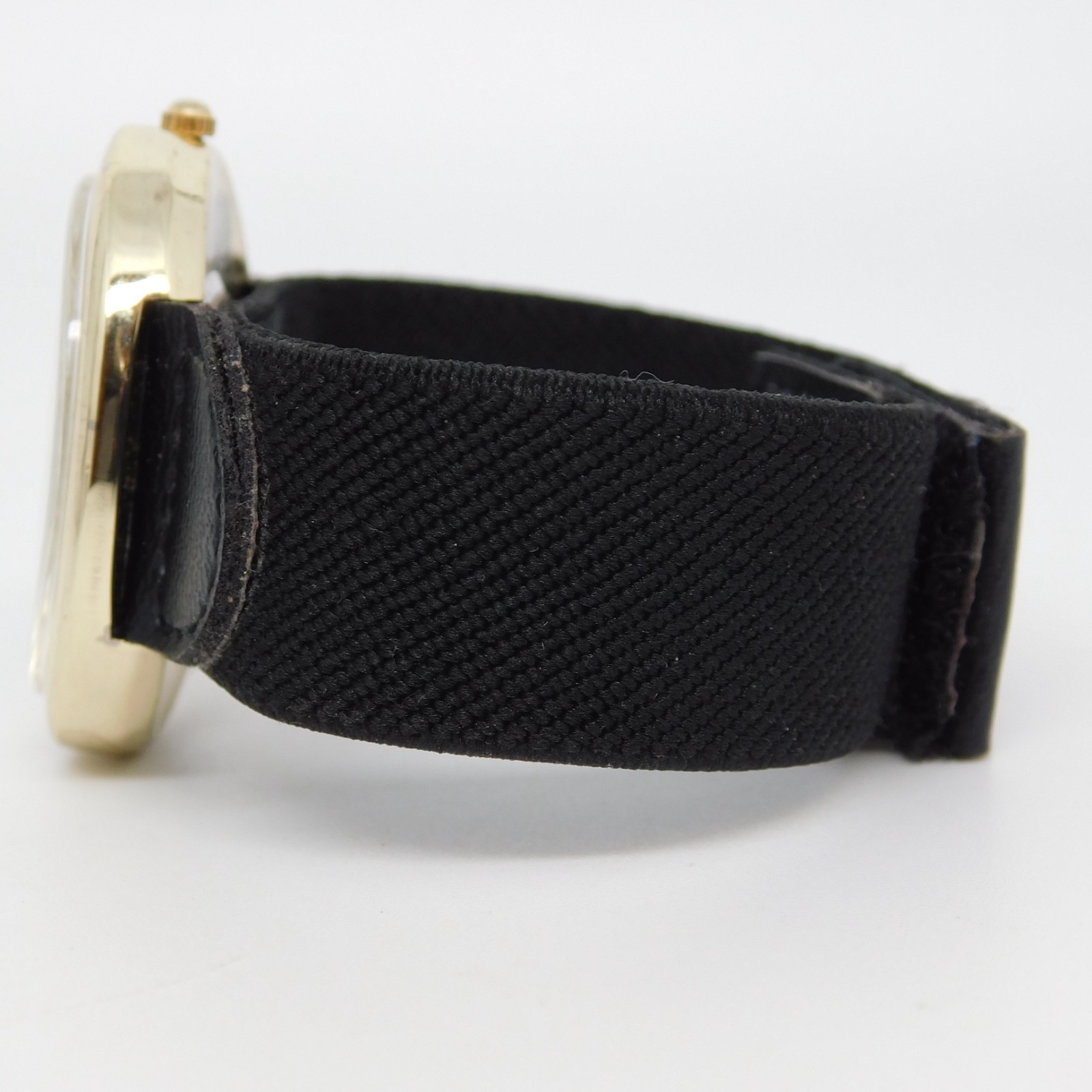 Collezio Nylon Band Quartz Analog Women’s Watch New Battery