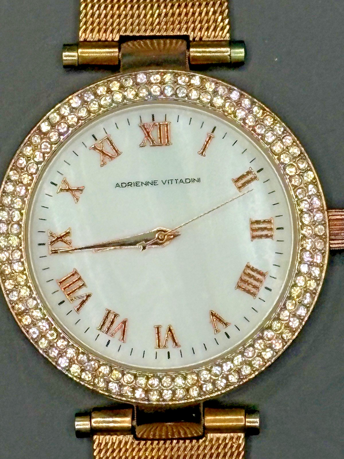 Adrienne Vittadini gold Watch Crystal Bezel New Battery-Beautiful shine!