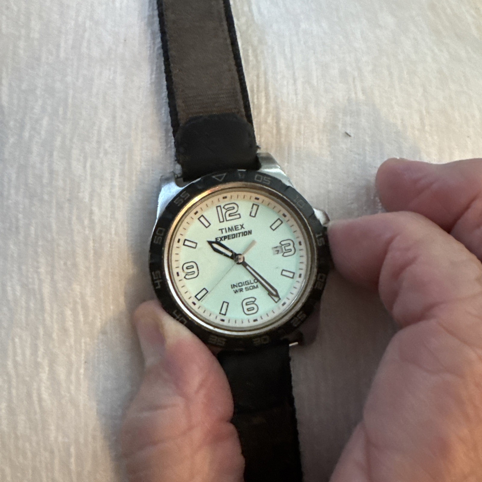 Timex Expedition Indiglo Wr100m Mens Watch Leather band