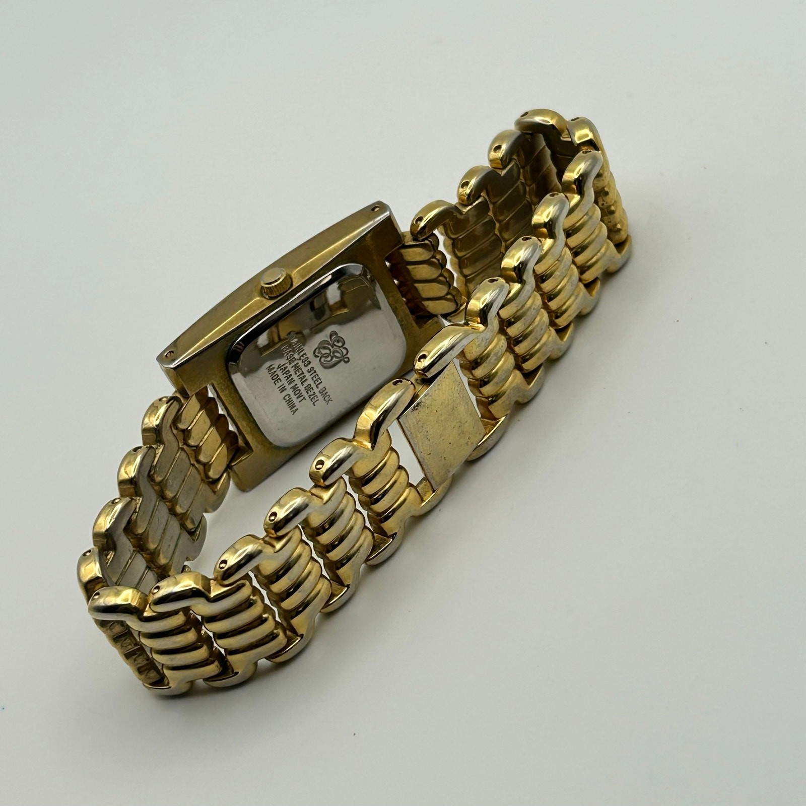 Elizabeth Taylor Encrusted Bezel Stainless Steel Gold Band Watch New Battery