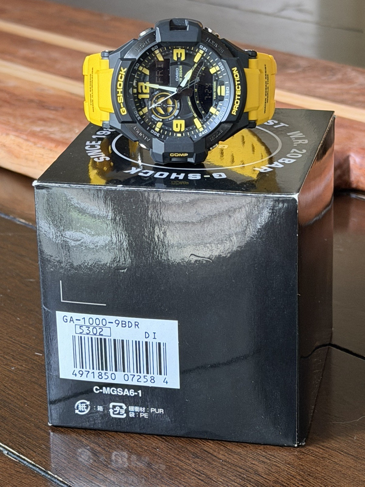 CASIO G-SHOCK 5302 GravityMaster GA-1000-9B Sky Cockpit Twin Sensor Yellow