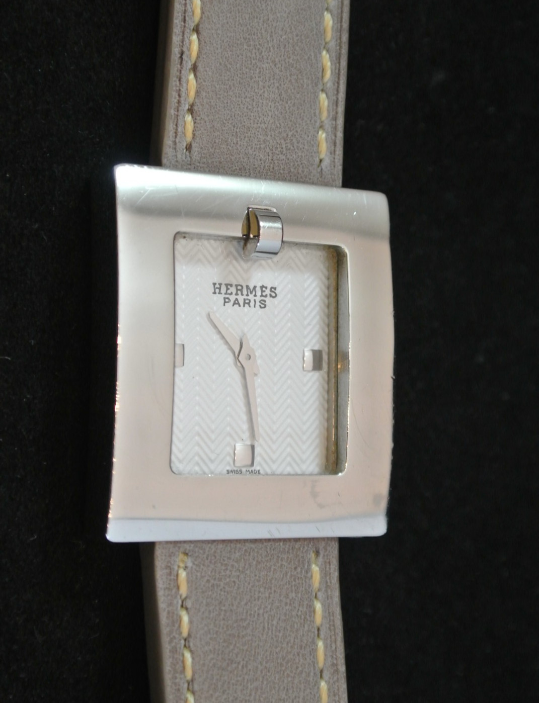 Vintage Hermes Watch BE1.210 White Dial Quartz with Box 2 Hermes and 1 new band