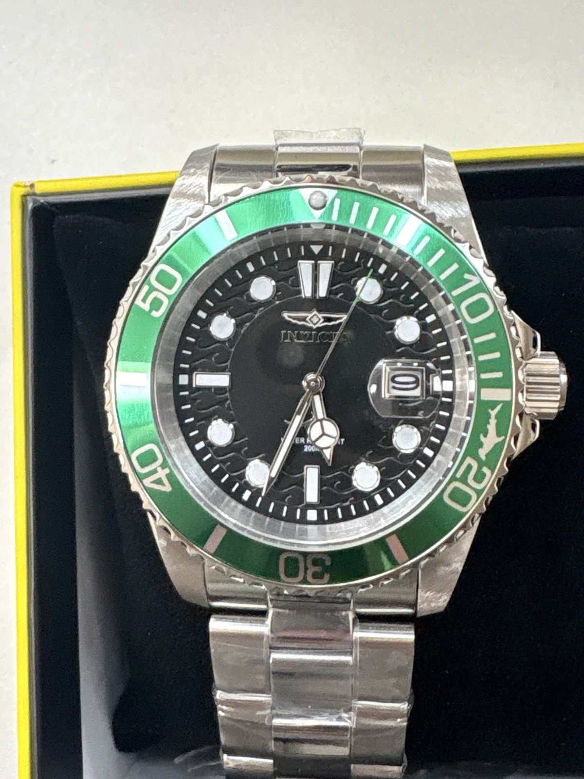 Invicta Pro Diver Men’s Watch-37.5mm, Steel (48725) Green Bezel– NEW