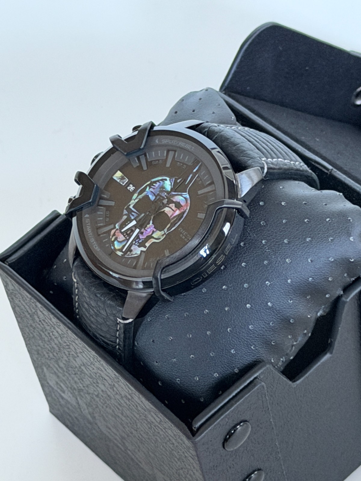 Diesel DZ4576 GRIFFED Skull Dial Black Leather Strap Watch BNWT Gift Box $270