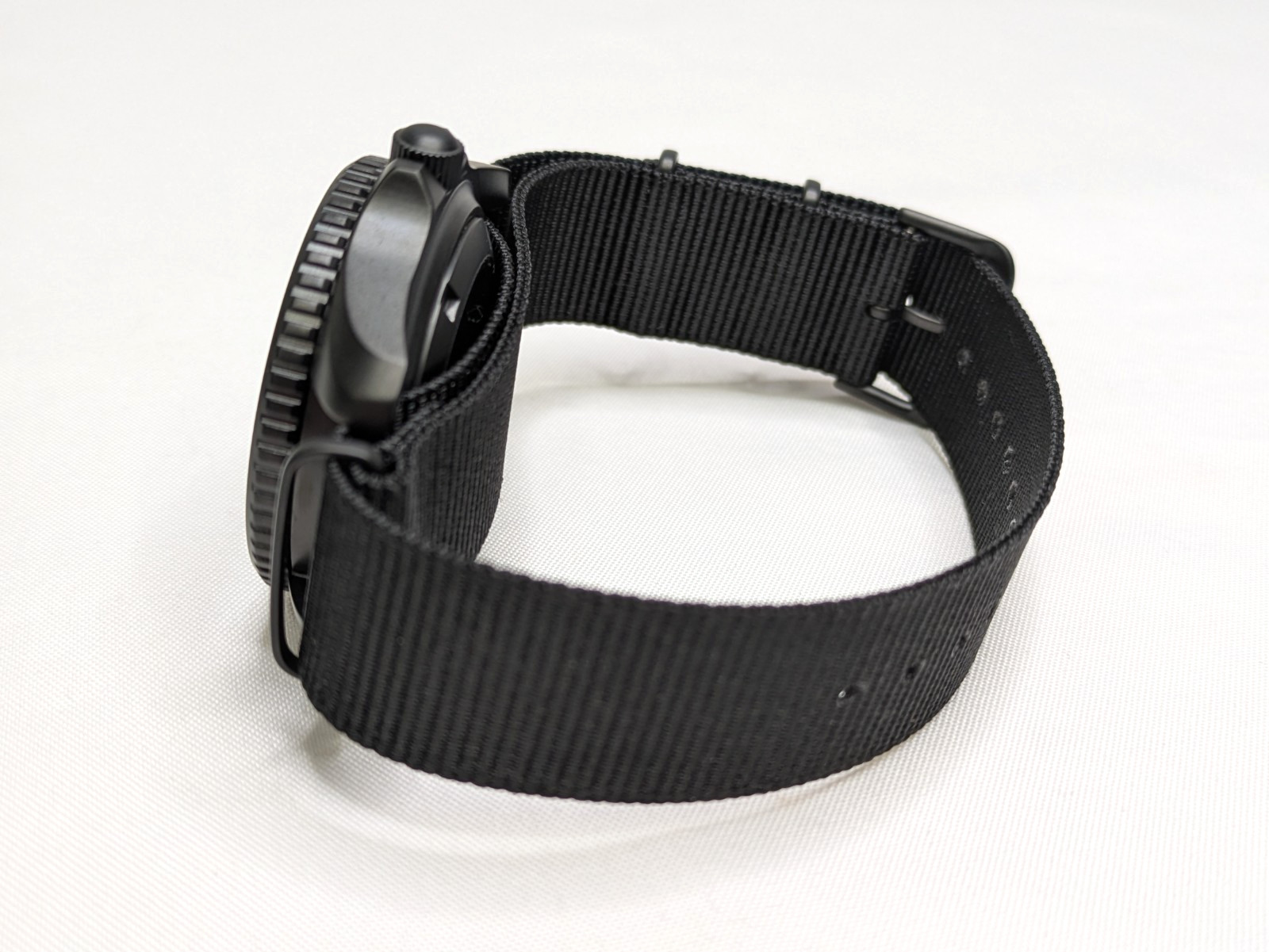MWC 300M PVD Quartz Military Divers Watch NSN 6645-99-969-5589 – NEW