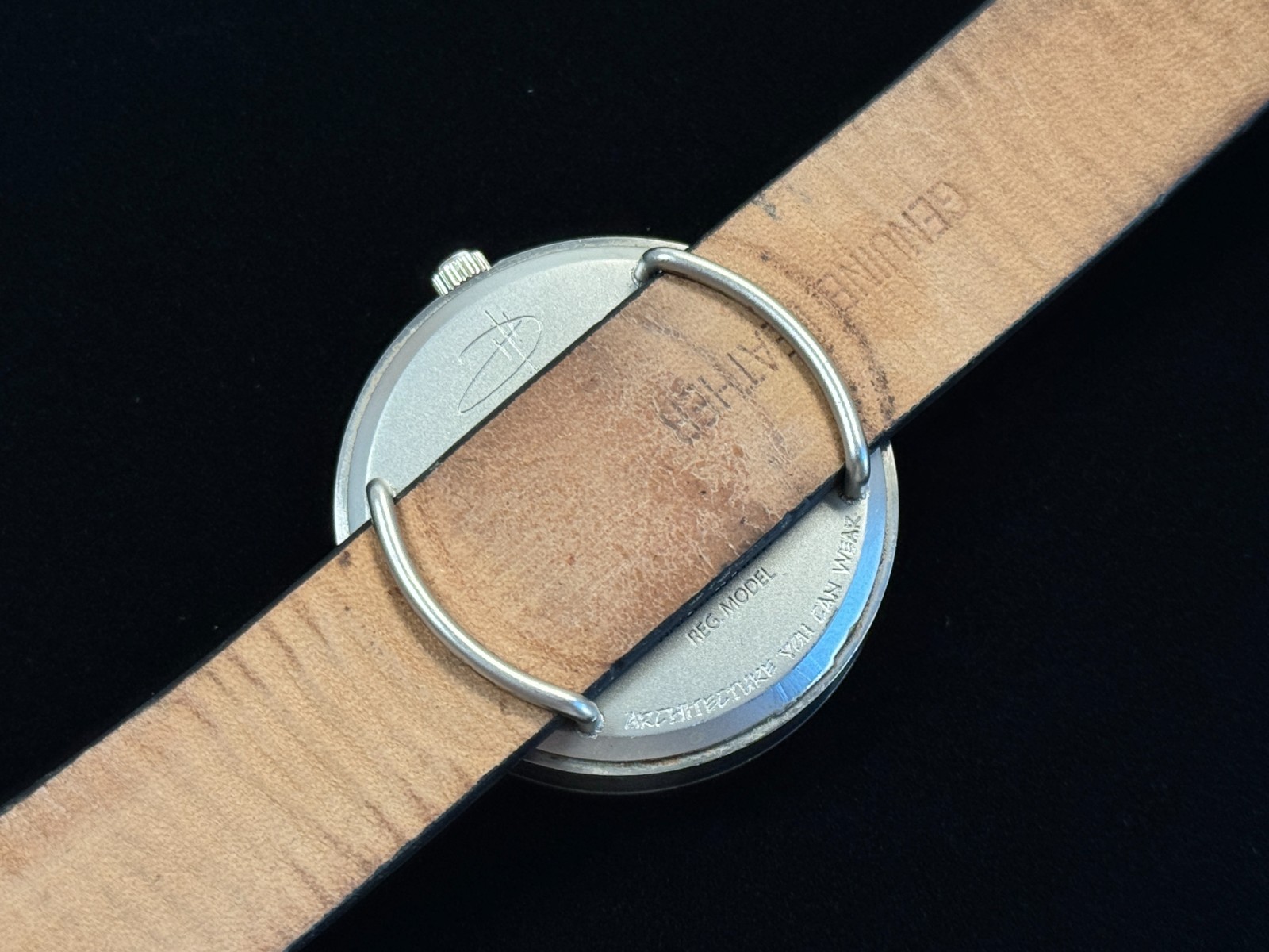 Projects Markuse Architect Designed Watch Rotating Disc Quartz Runs