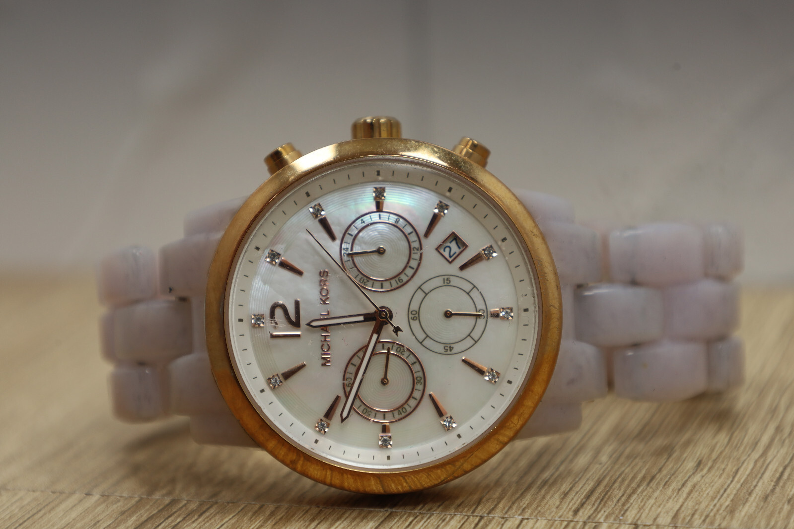 Michael Kors Women’s Audrina Mother Of Pearl Watch MK6312 Purple New Batt 6.75″