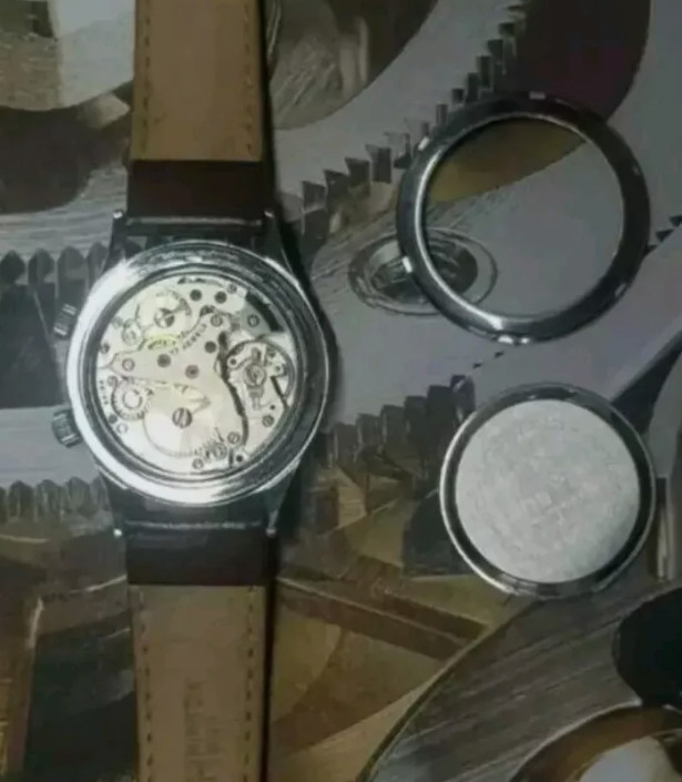 Oris Wrist Alarm Manual-wound Watch Cream/Ivory dial Ref 418-7307.