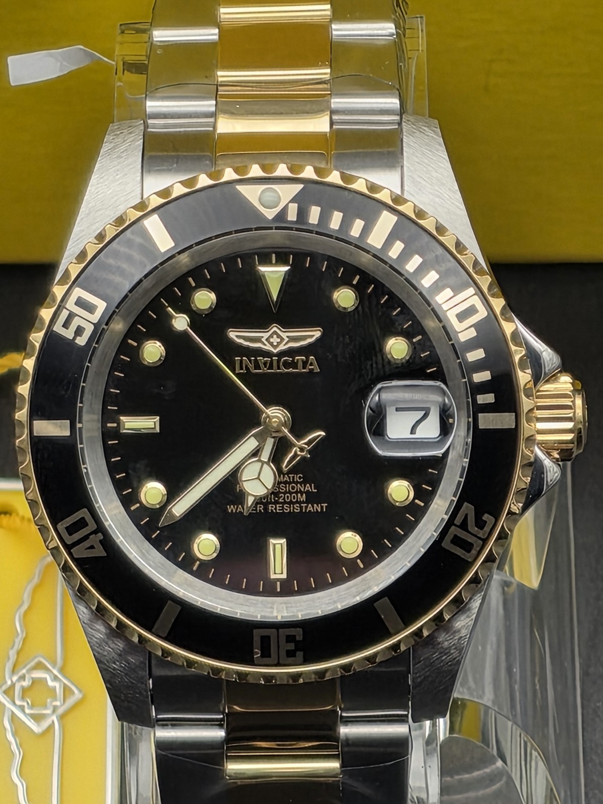 Invicta Automatic Coin-Edge 40mm Pro Diver Collection Men’s Watch 8927OB