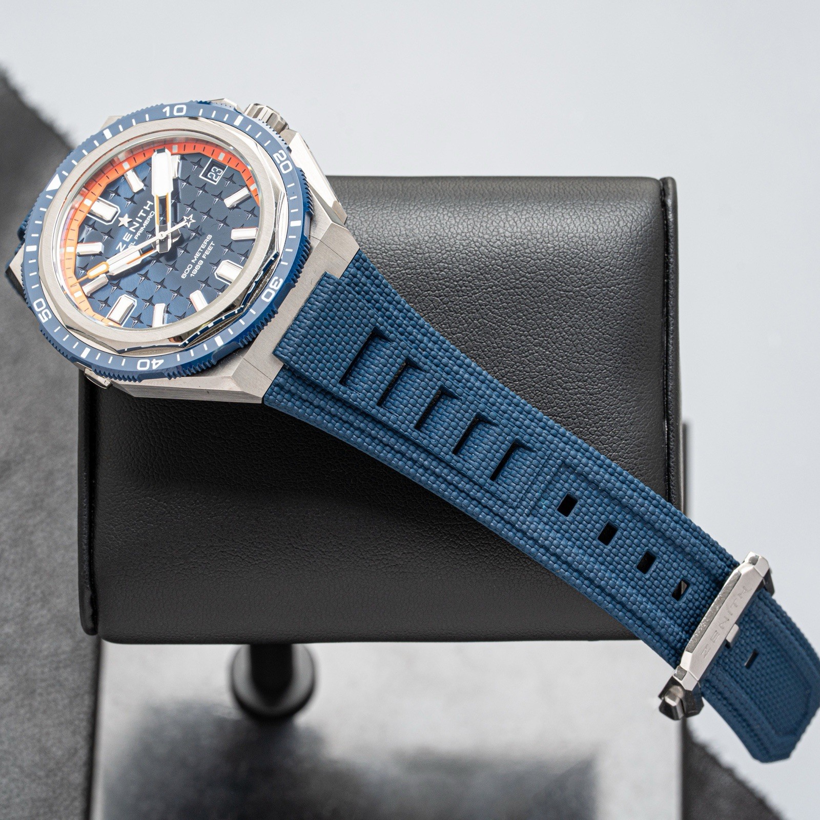 Zenith 95.9601.3620/51.I301 Defy Extreme 43mm Blue