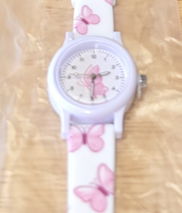Girls White Butterfly Analog Wristwatch Gifts Teens Women