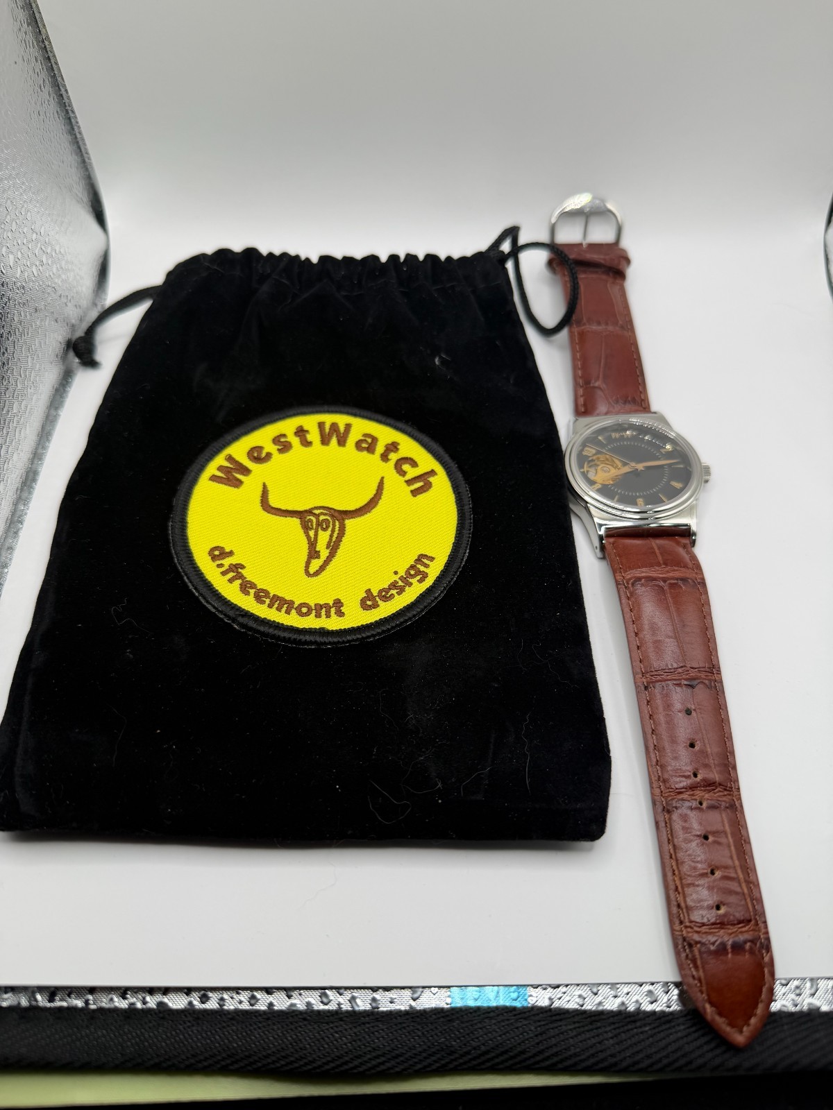 Pristine D.Freemont West Manual-Wind Open-Heart Watch – Never Worn