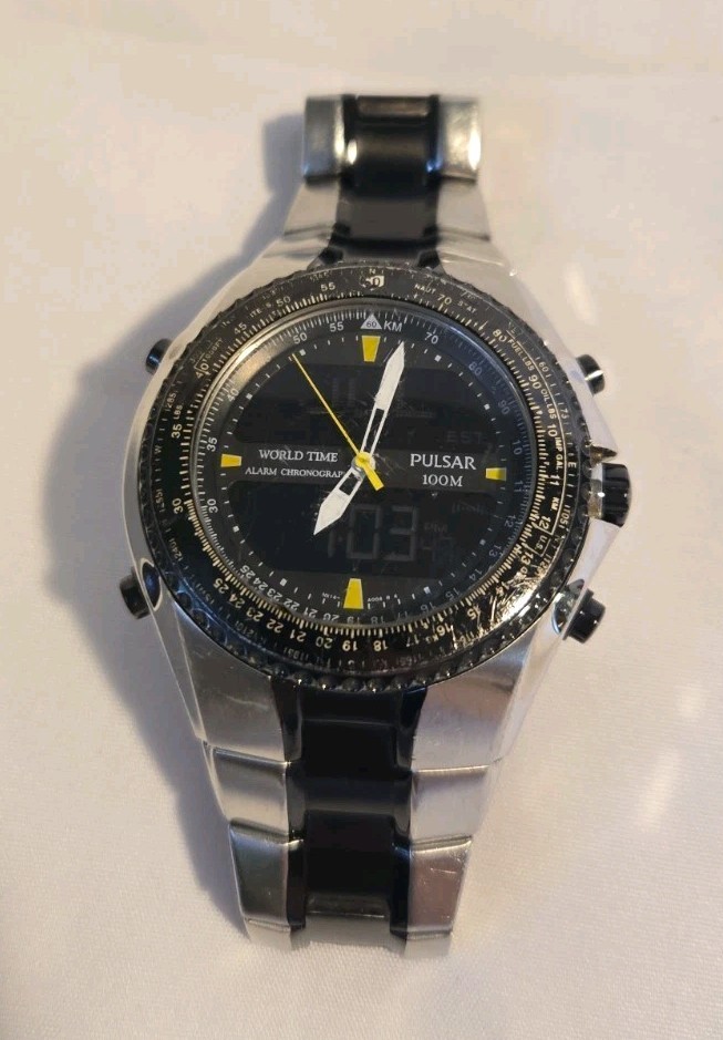 Pulsar NX14-X001 Digital Analog Men’s Watch 100m Black And Silver Tone