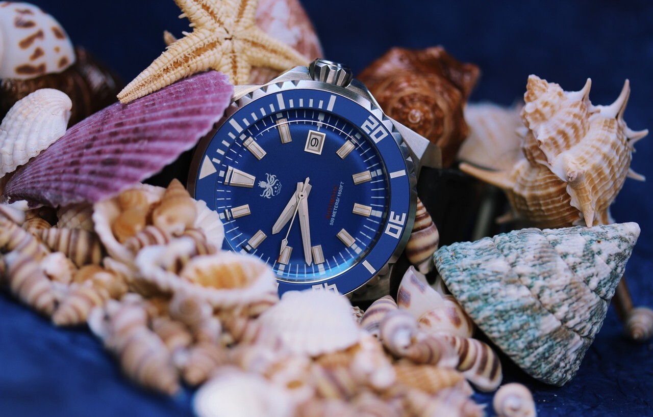 PHOIBOS Leviathan PY032B Diver Blue Rubber 500M Water Resistant Men’s Watch