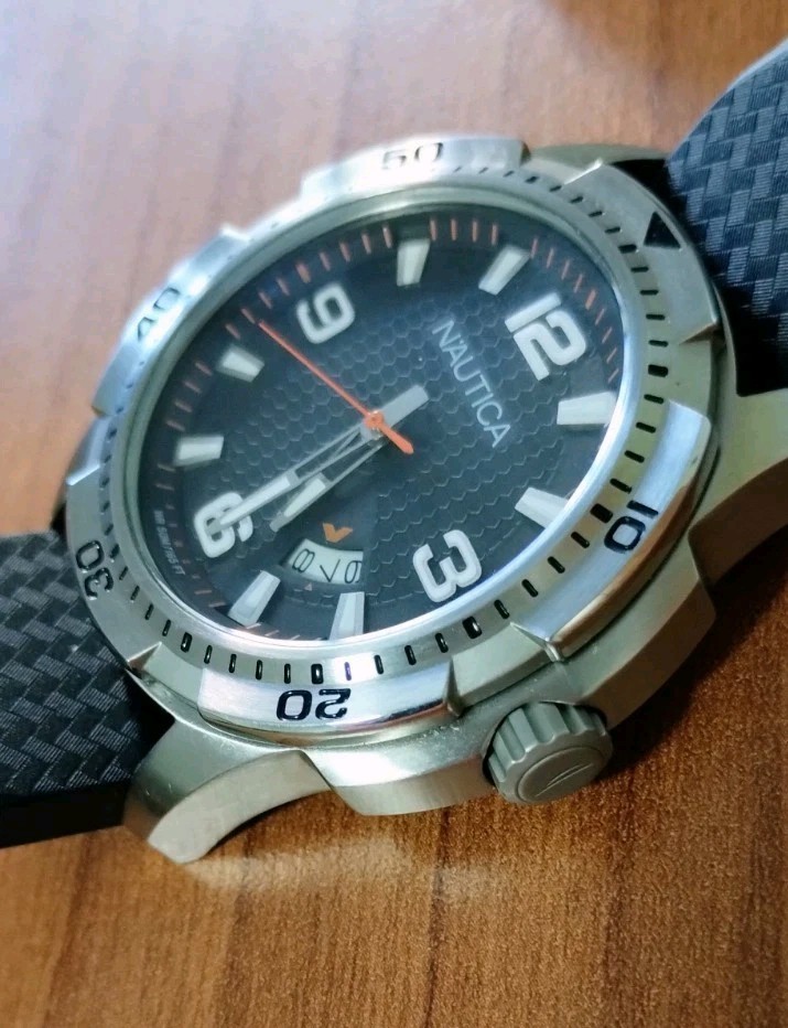 NAUTICA Quartz Watch. Miyota Japanese Movement. VERY USED!