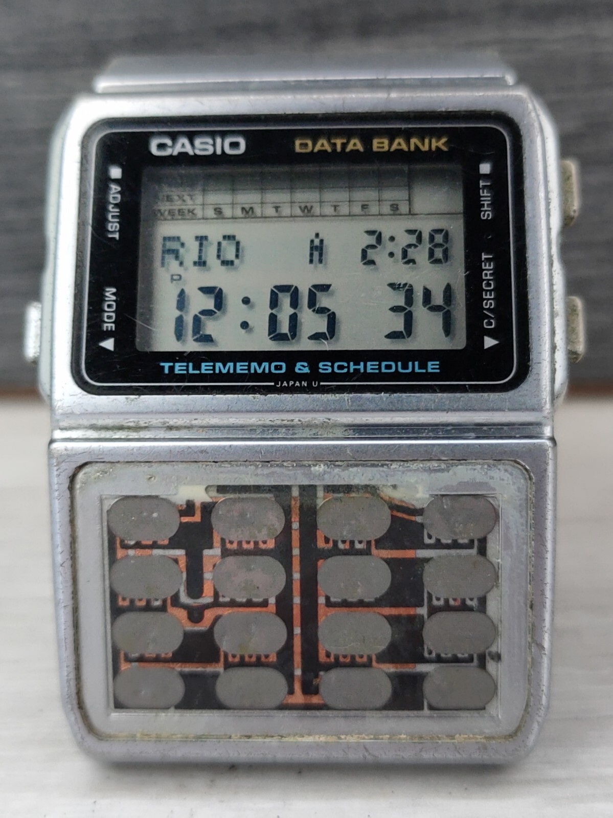Vintage Casio Data Bank DBC-610 Watch Calculator Digital Quartz Men Watch Rare