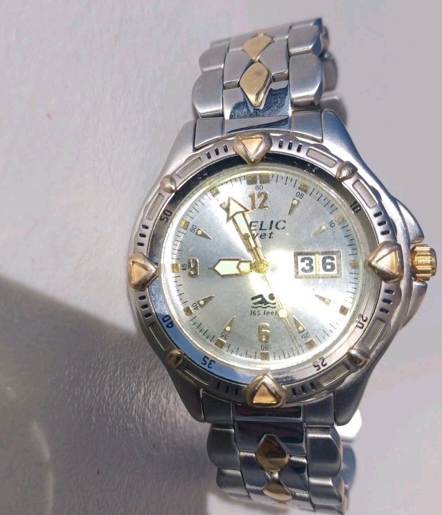 Relic Wet Two or 3 Tone 40mm 50 meter 165 Feet Date Gold Brush Steel ZR11476 00s