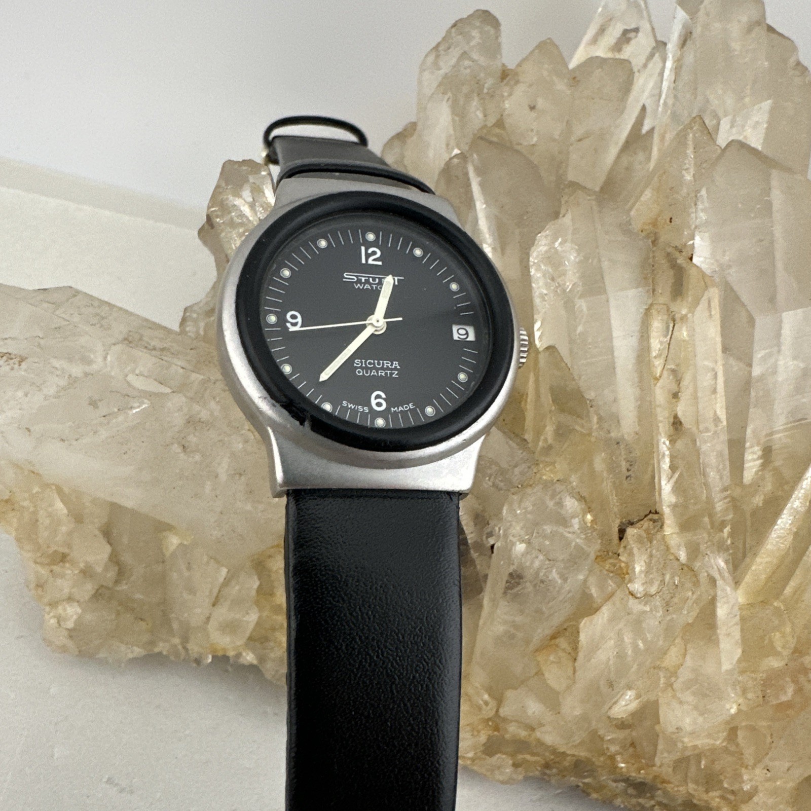Sicura Stunt With Original Bracelet For Parts Or Restore Chipped Bezel