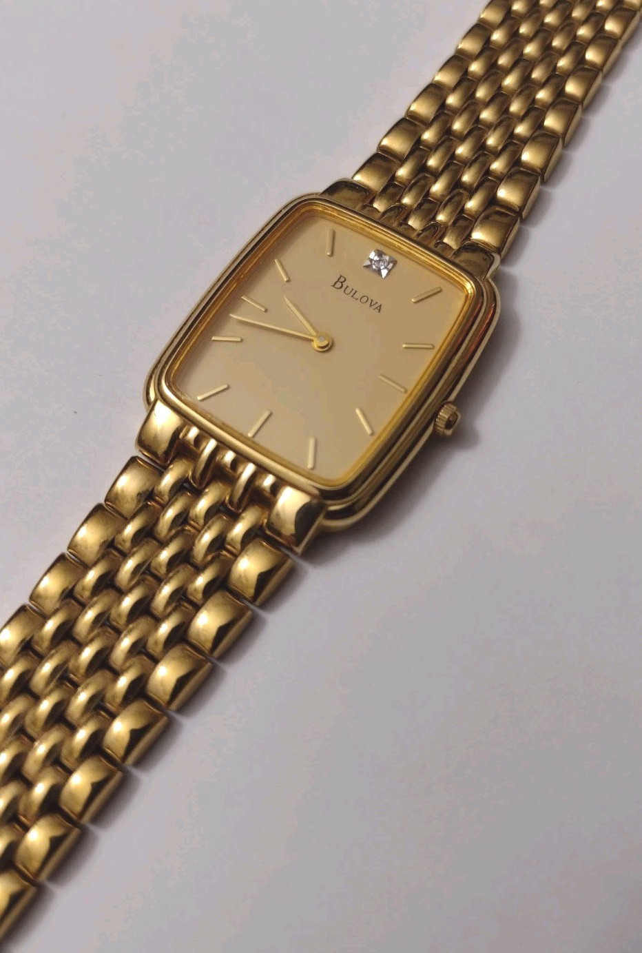 Vintage Men’s Formal Dress Gold Tone Diamond Bulova Quartz Watch Service Award