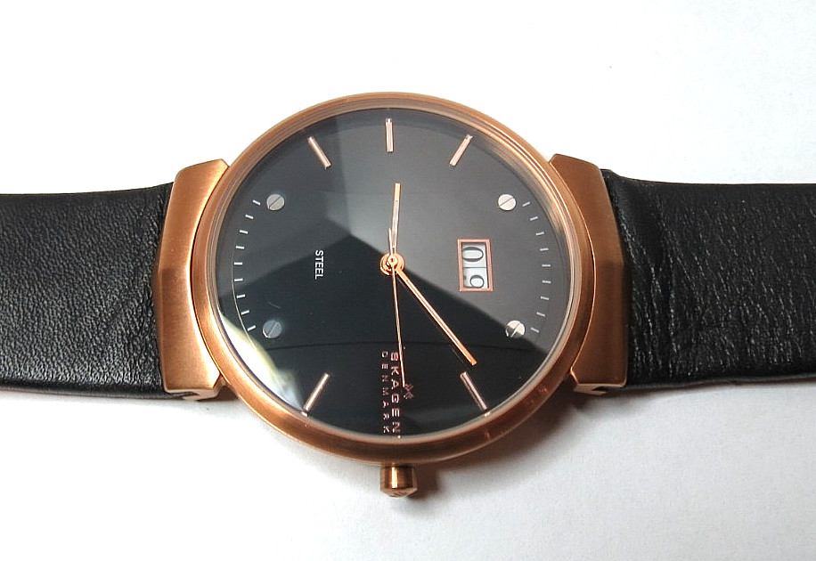 NICE MENS QUARTZ JAPAN SKAGEN DENMARK 697XLRLB WRISTWATCH BLACK DIAL40MM
