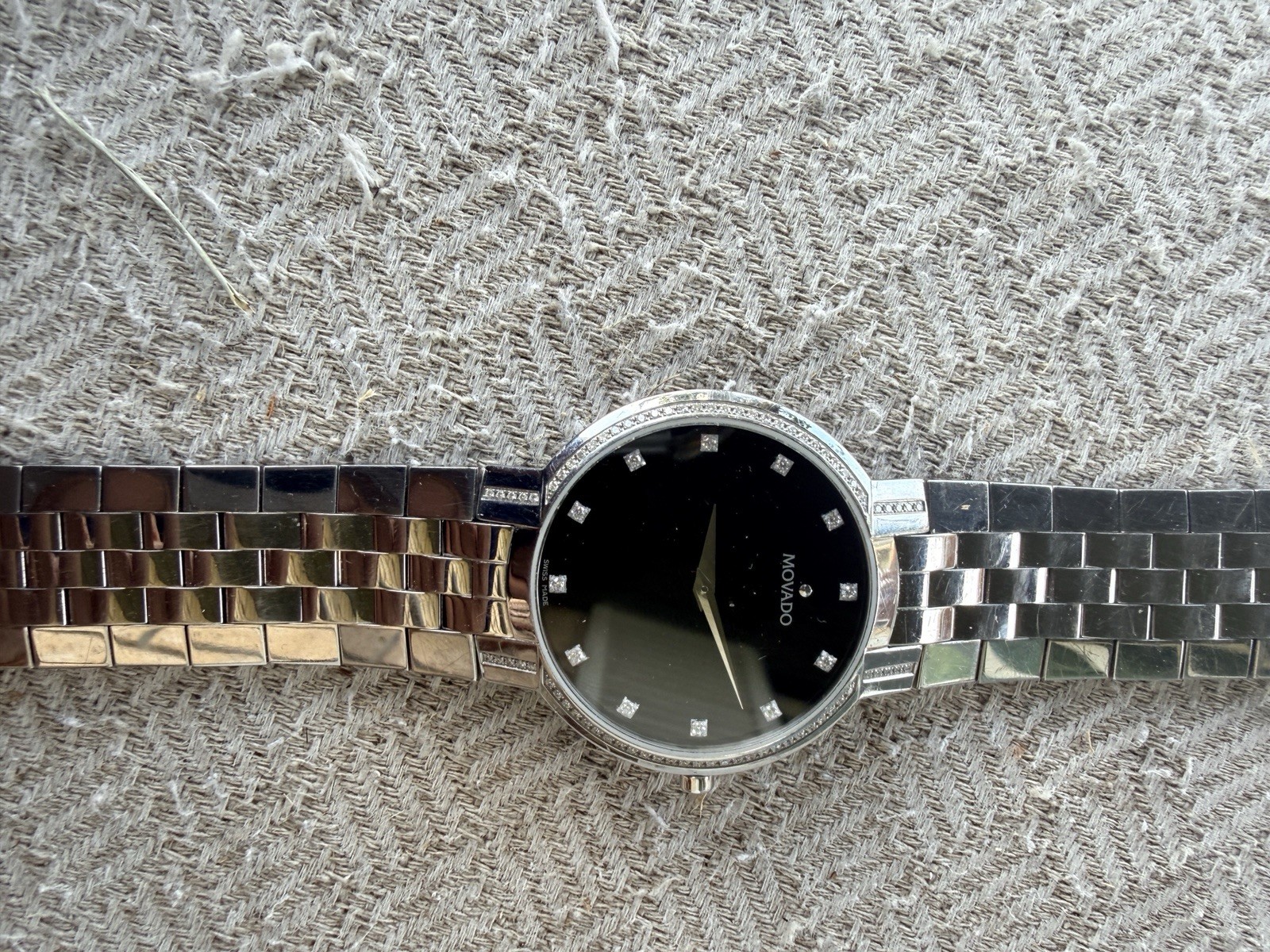 Movado Faceto Men’s Luxury Quartz Watch – Swiss Movement, Stainless Steel 39mm