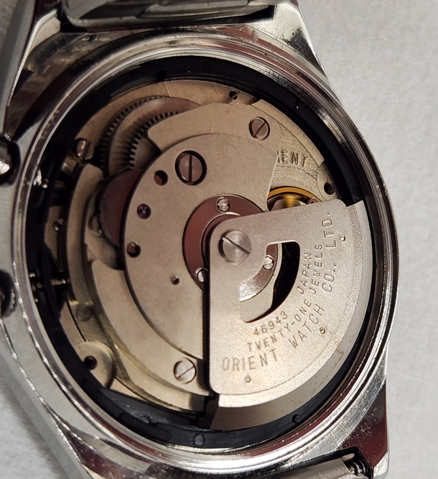 Vintage Orient Crystal Automatic Men’s Watch 21 Jewels- Runs Keeps Good Time