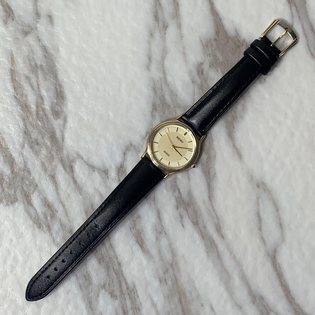 Seiko 5E31-6D60 Quartz Gold Silver Two-Tone Black Dial Used SV307