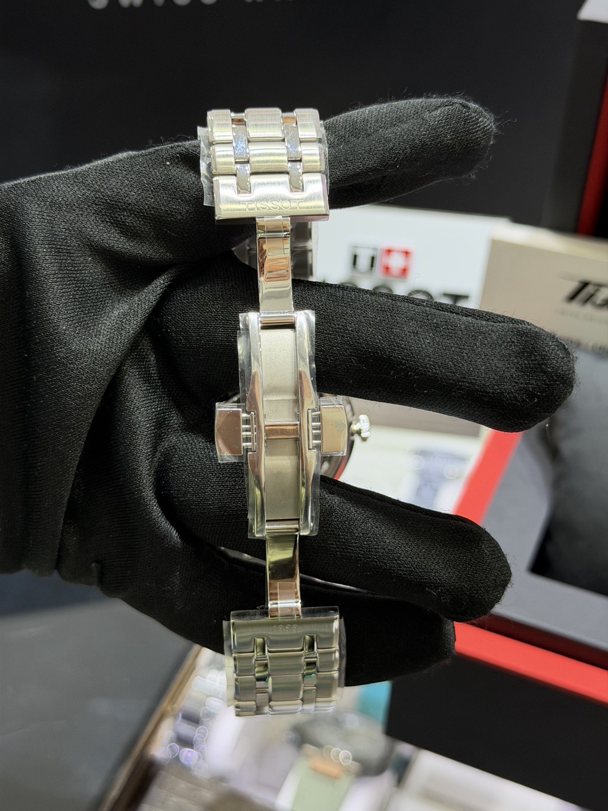 New Tissot CHEMIN DES TOURELLES 42MM Gunmetal Men’s Watch T139.407.11.068.00